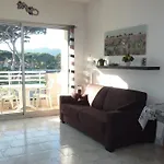 Résidence Bona, Vue Hippodrome Et Mer, Clim Appartement *